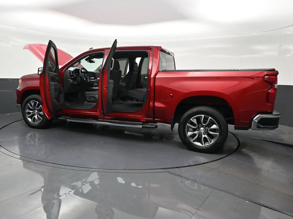 Used 2024 Chevrolet Silverado 1500 LT RWD image 33