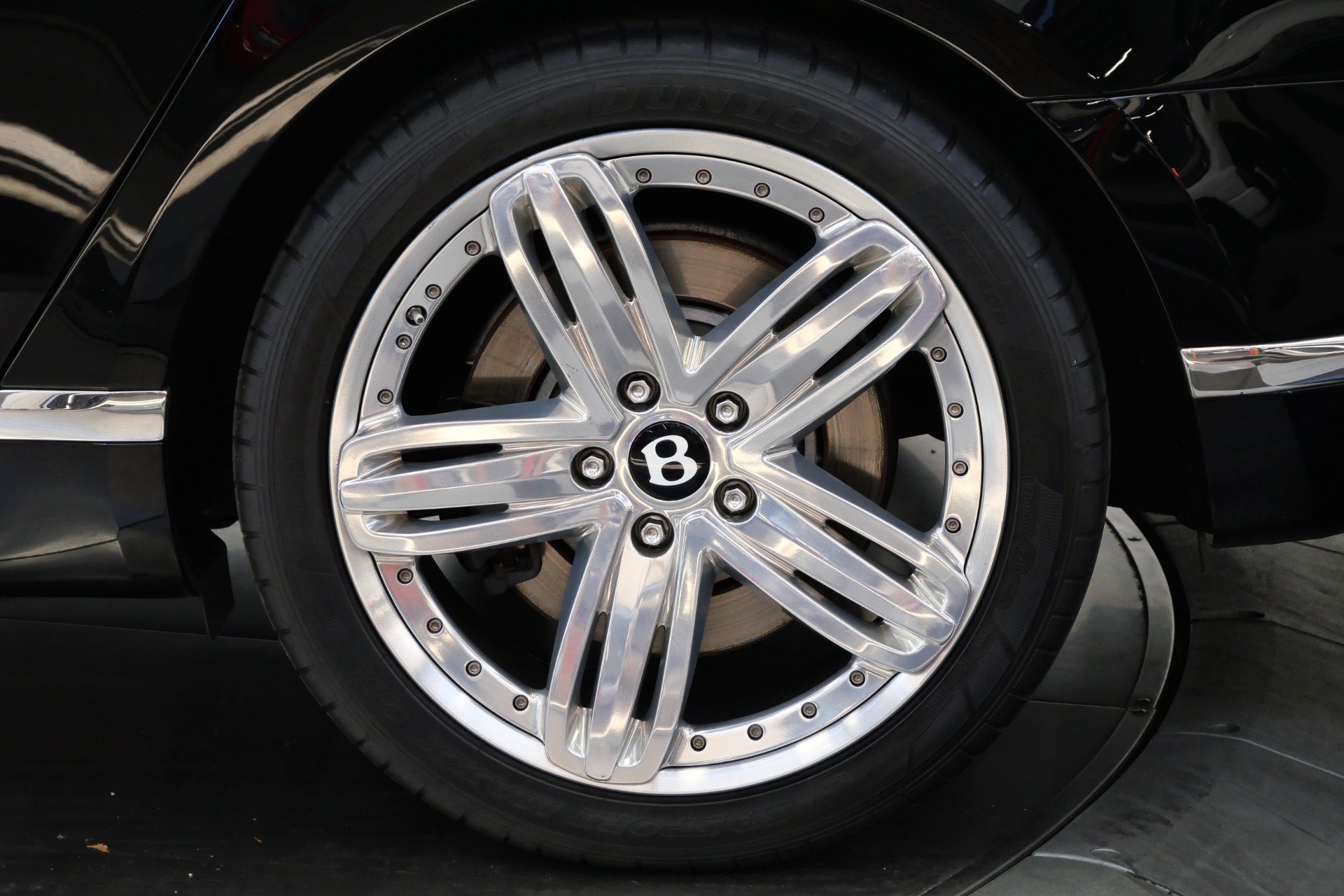 Used 2013 Bentley Mulsanne RWD image 11