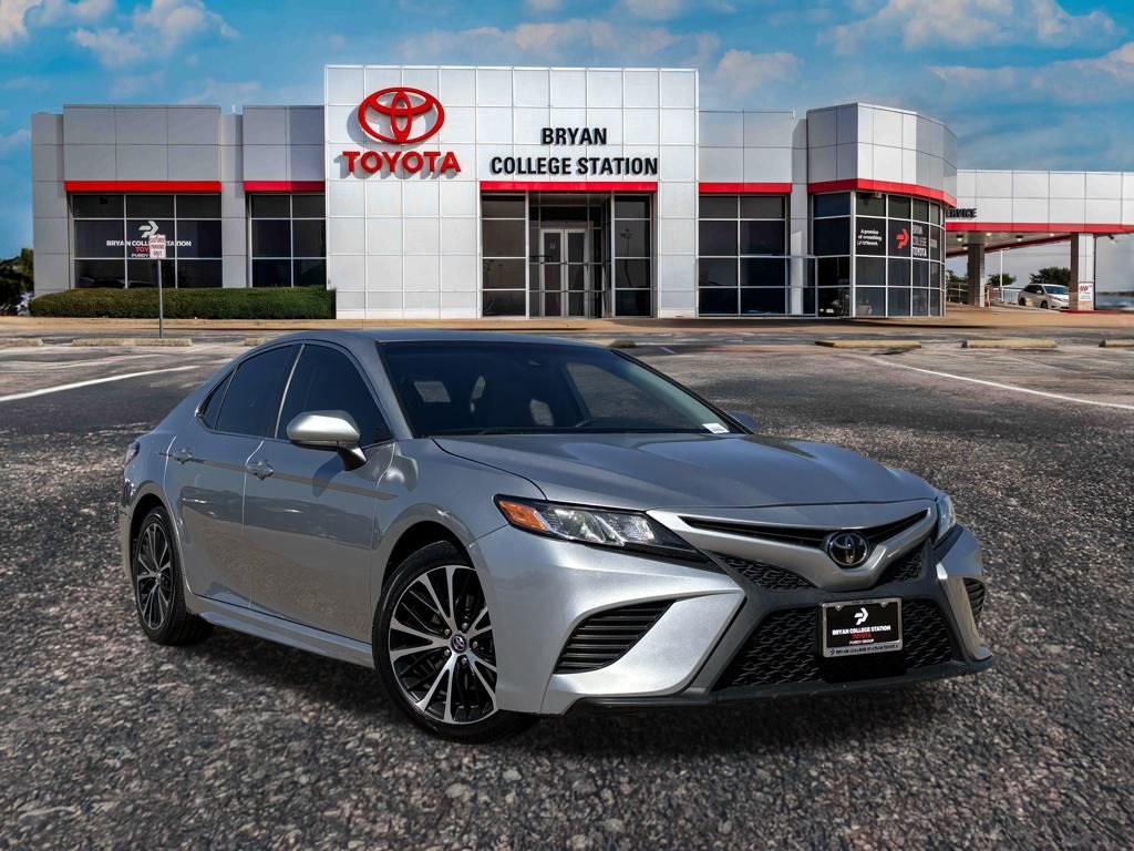 Used 2020 Toyota Camry SE