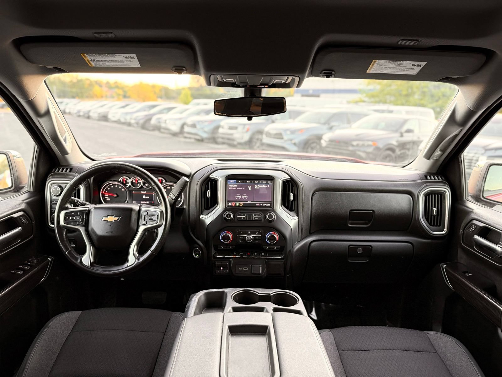Used 2019 Chevrolet Silverado 1500 LT w/ All-Star Edition AWD/4WD image 2