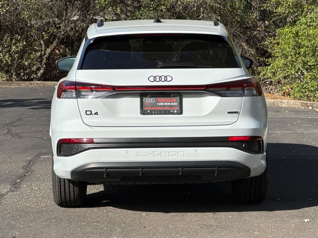 Used 2024 Audi Q4 e-tron Premium Plus w/ Premium Plus AWD/4WD image 6