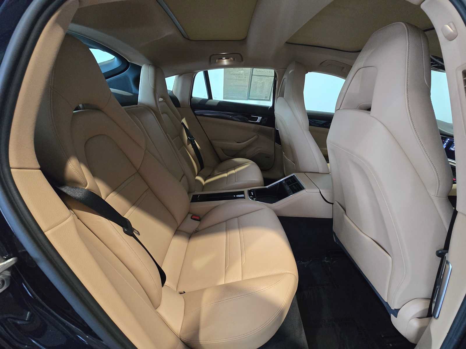 Used 2020 Porsche Panamera 4 AWD/4WD image 13