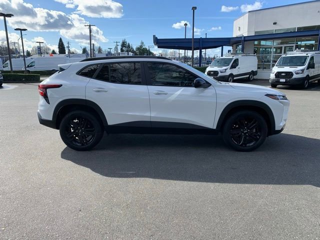 Used 2025 Chevrolet Trax ACTIV w/ Driver Confidence Package image 7