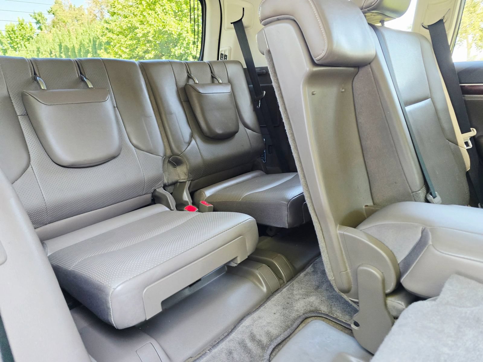 Used 2011 Lexus GX 460 Premium AWD/4WD image 40