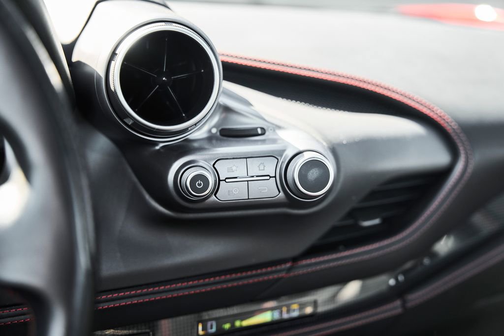 Used 2023 Ferrari F8 Tributo image 56