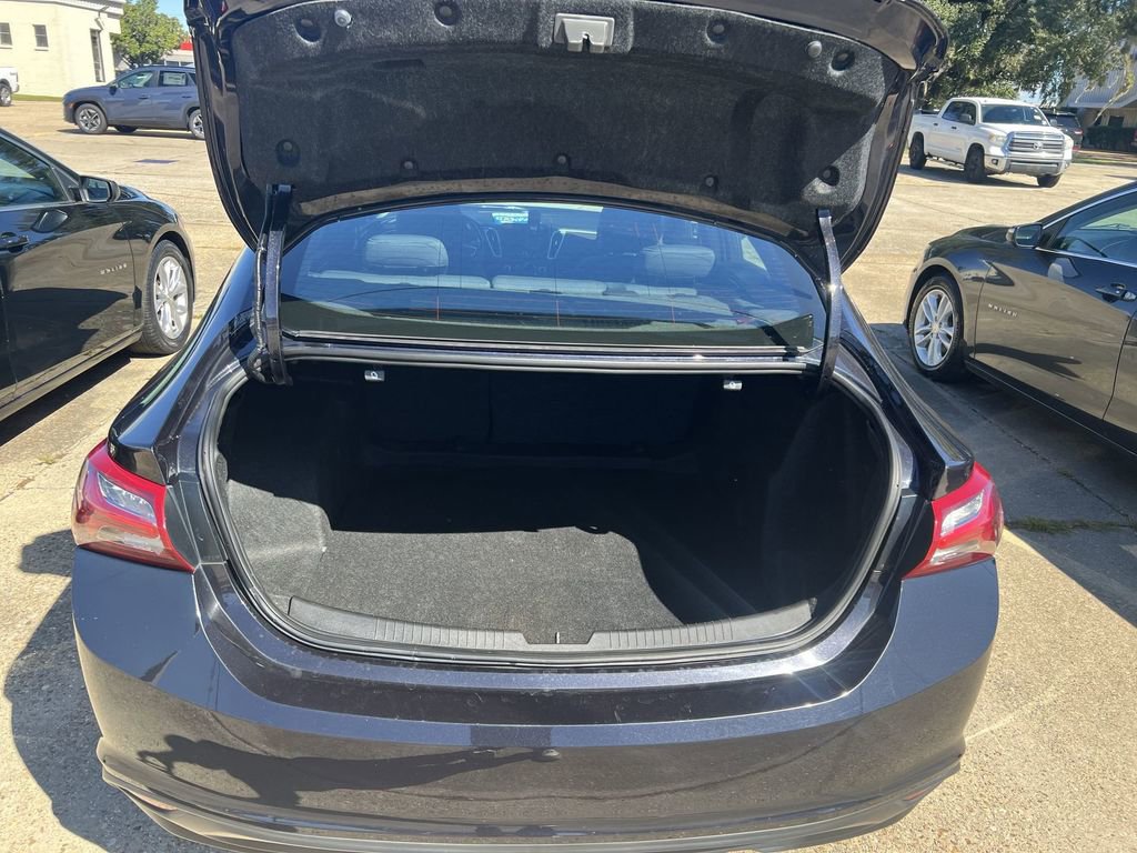 Used 2022 Chevrolet Malibu LT image 18