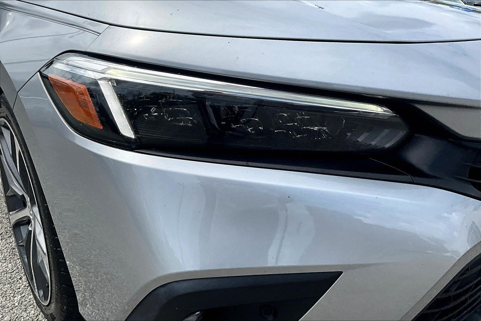 Used 2023 Honda Civic Touring image 31