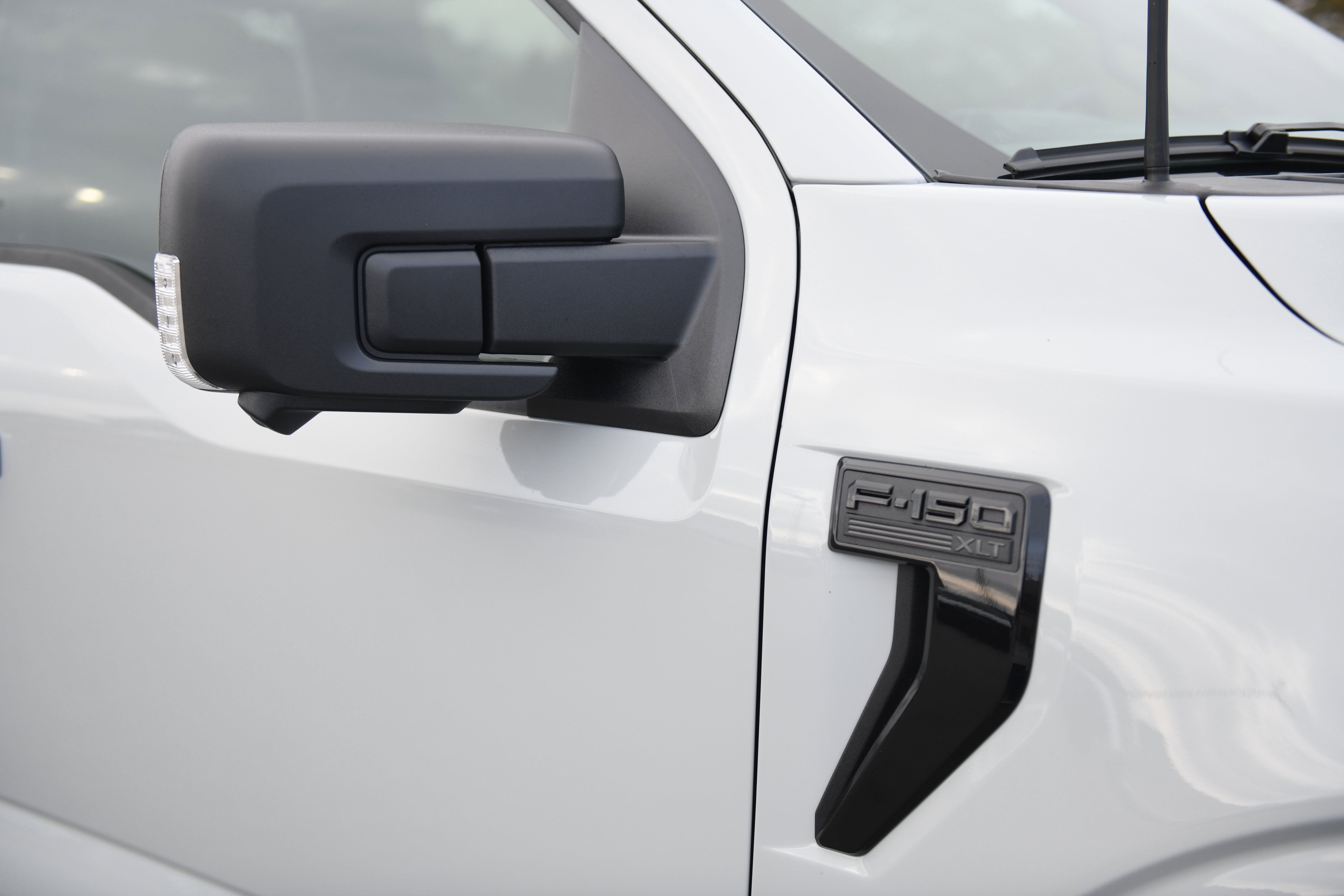 New 2026 Ford F150 XLT w/ Equipment Group 302A MID image 6