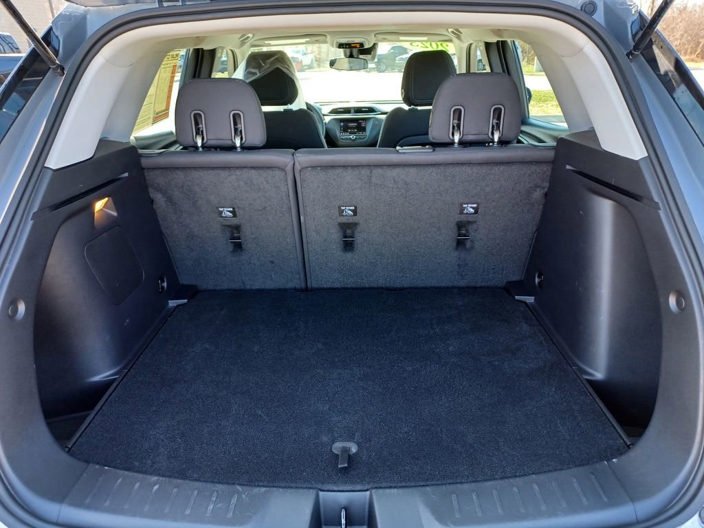 Used 2023 Chevrolet TrailBlazer LS FWD image 8