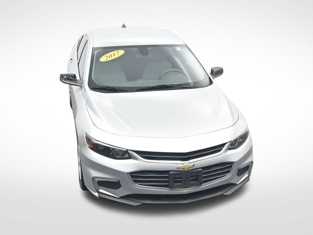 Used 2017 Chevrolet Malibu LS w/ LPO, Convenience Package 1 FWD image 29
