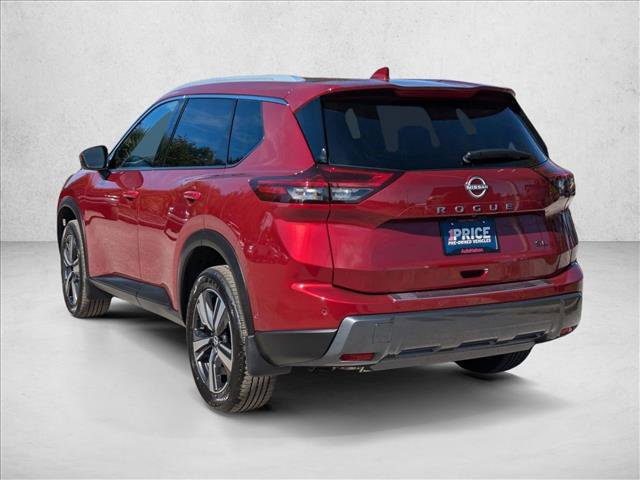 Used 2025 Nissan Rogue SL image 8