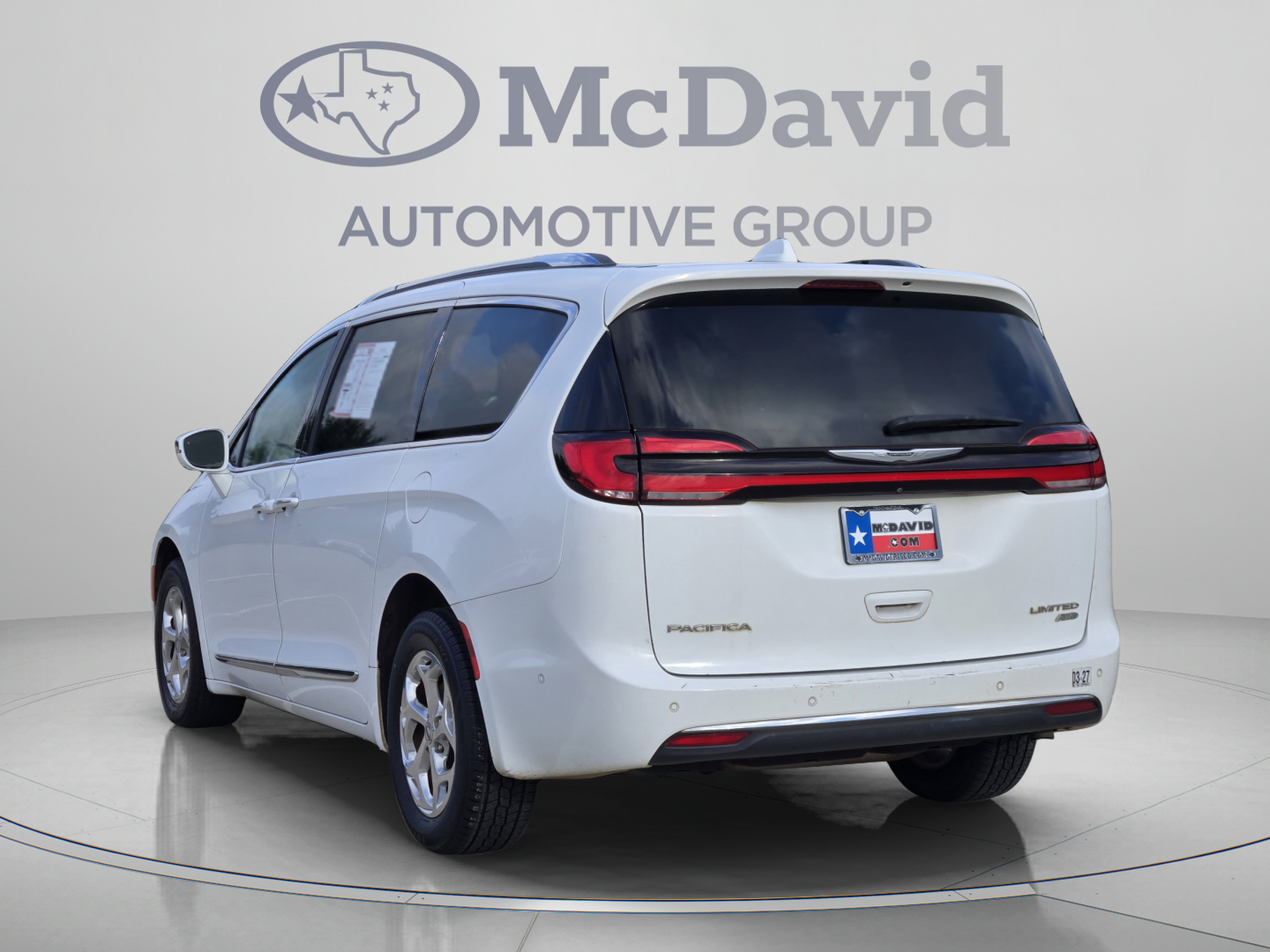 Used 2021 Chrysler Pacifica Limited w/ Premium & Safety Sphere Group AWD/4WD image 4