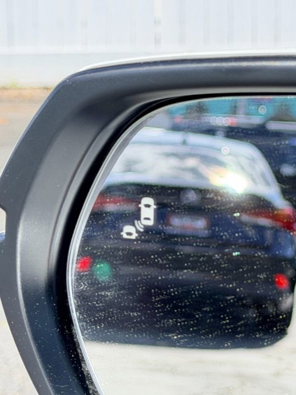 Used 2022 Honda CR-V EX image 15