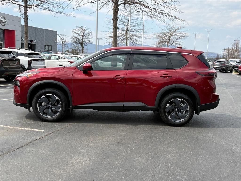 Certified 2025 Nissan Rogue SV image 5