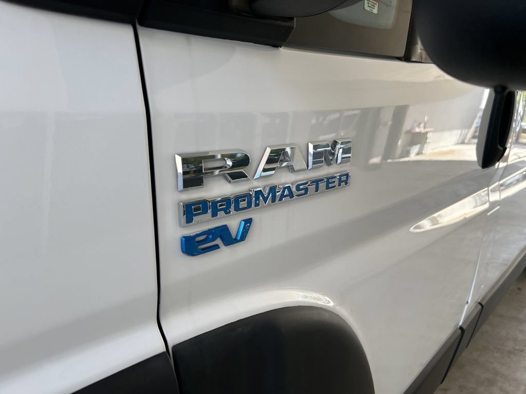 Used 2024 RAM ProMaster 3500 w/ Delivery Van Package FWD image 17