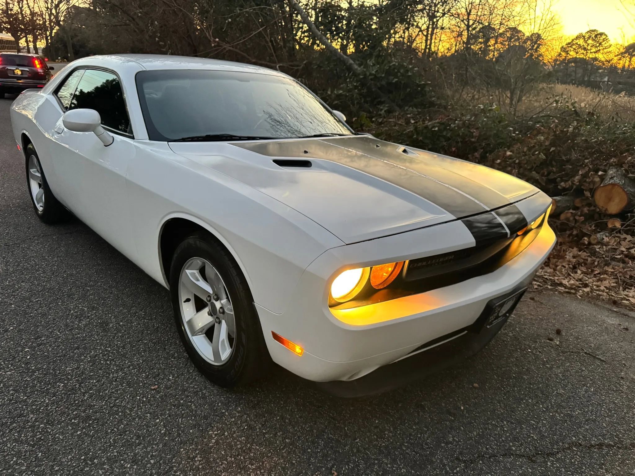 Used 2011 Dodge Challenger image 10