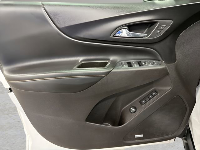 Used 2018 Chevrolet Equinox Premier FWD image 9
