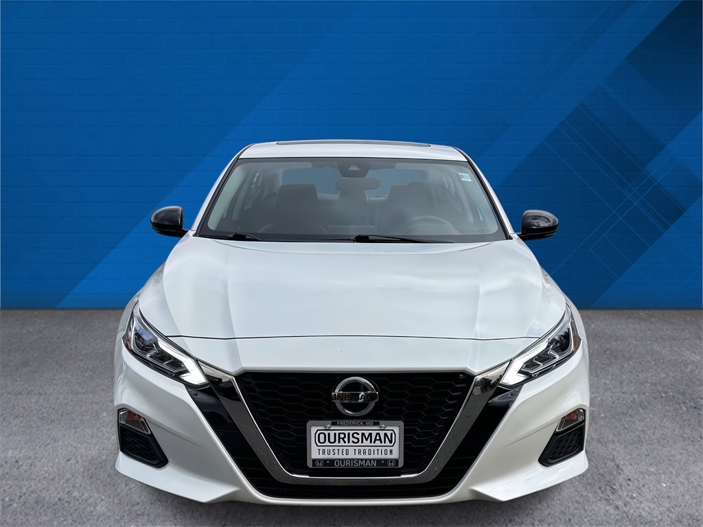 Used 2020 Nissan Altima 2.5 SR w/ Premium Package image 4