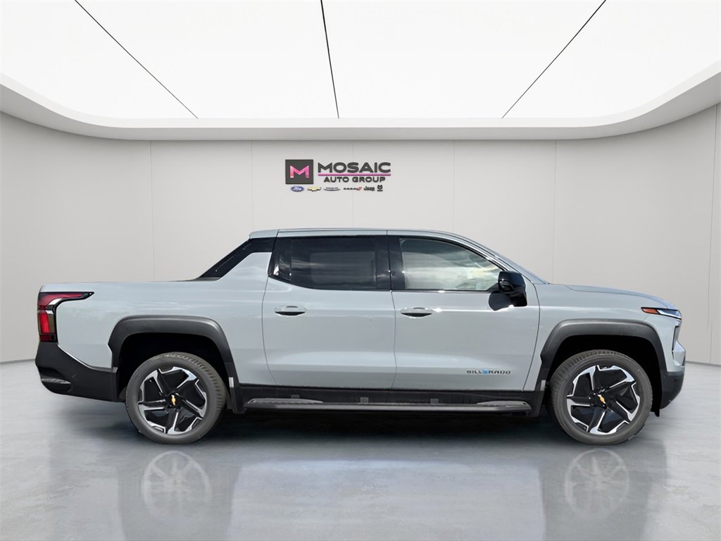 New 2026 Chevrolet Silverado EV LT w/ Premium Package image 8
