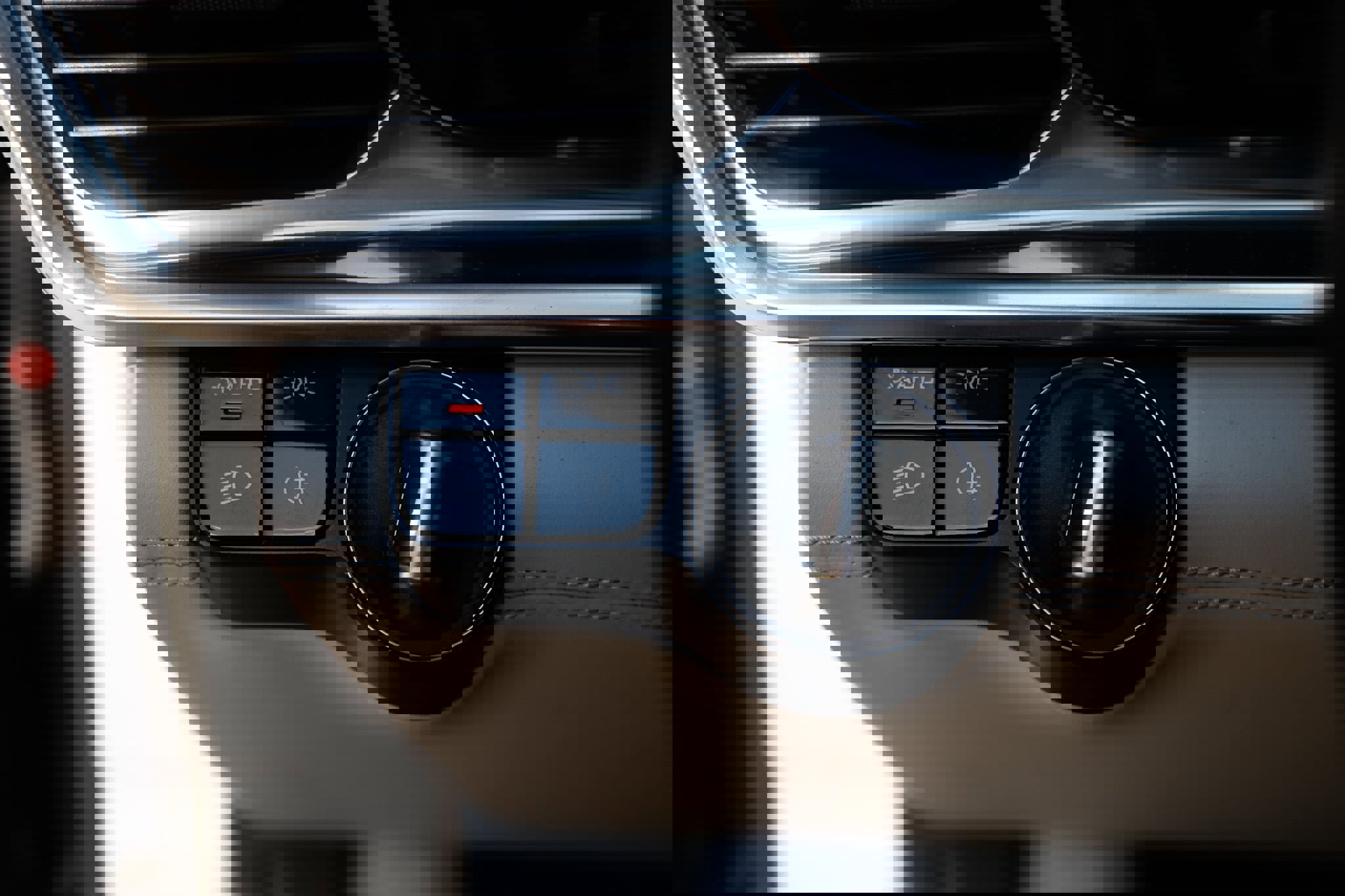 Used 2020 Porsche Panamera image 54