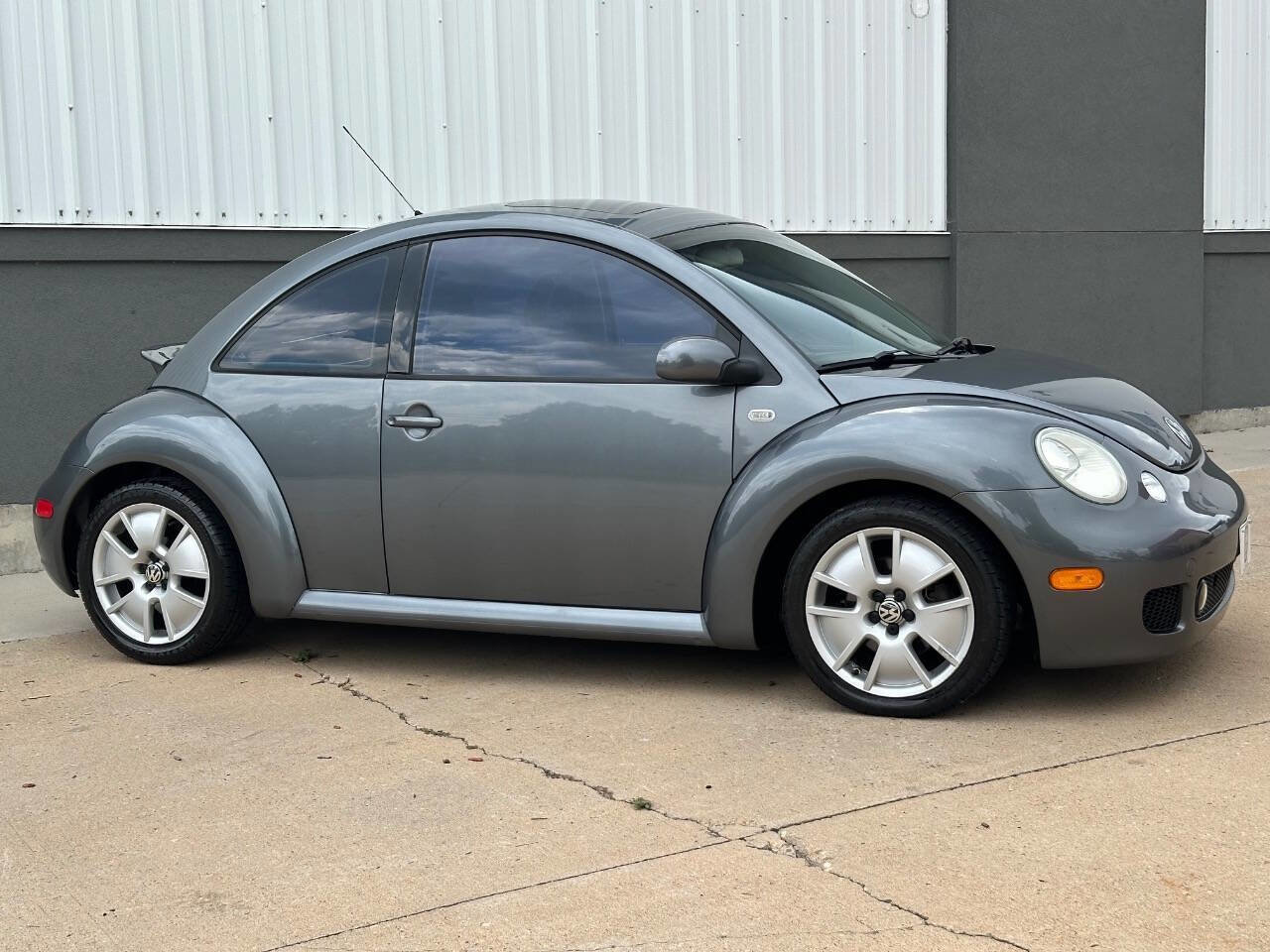 Used 2002 Volkswagen Beetle S image 22