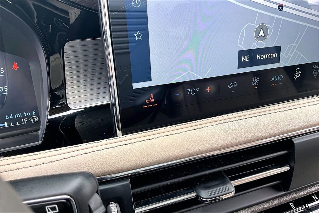 Used 2023 Lincoln Corsair FWD image 24
