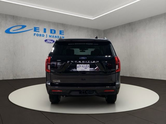 New 2026 Ford Expedition Active image 4
