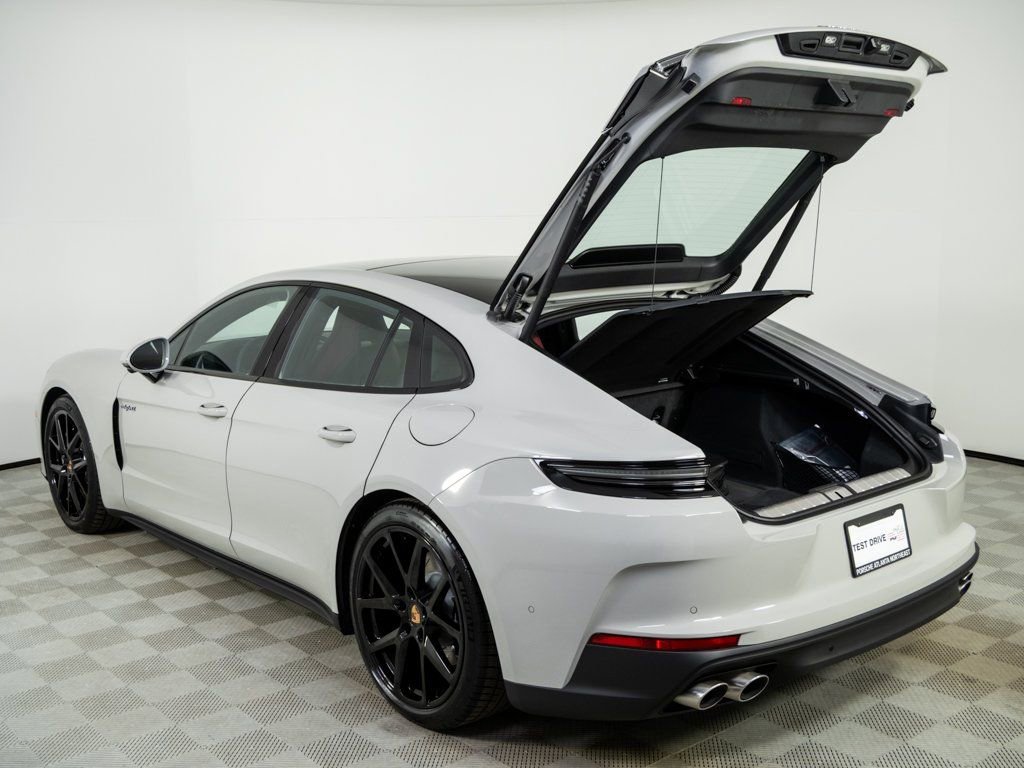 New 2026 Porsche Panamera 4 image 33