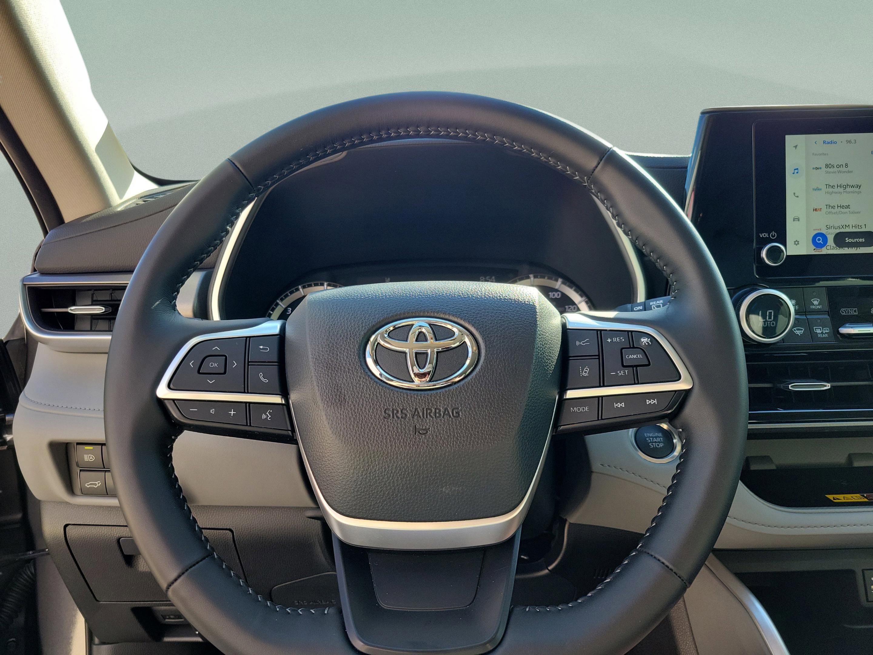 Certified 2025 Toyota Highlander XLE AWD/4WD image 20