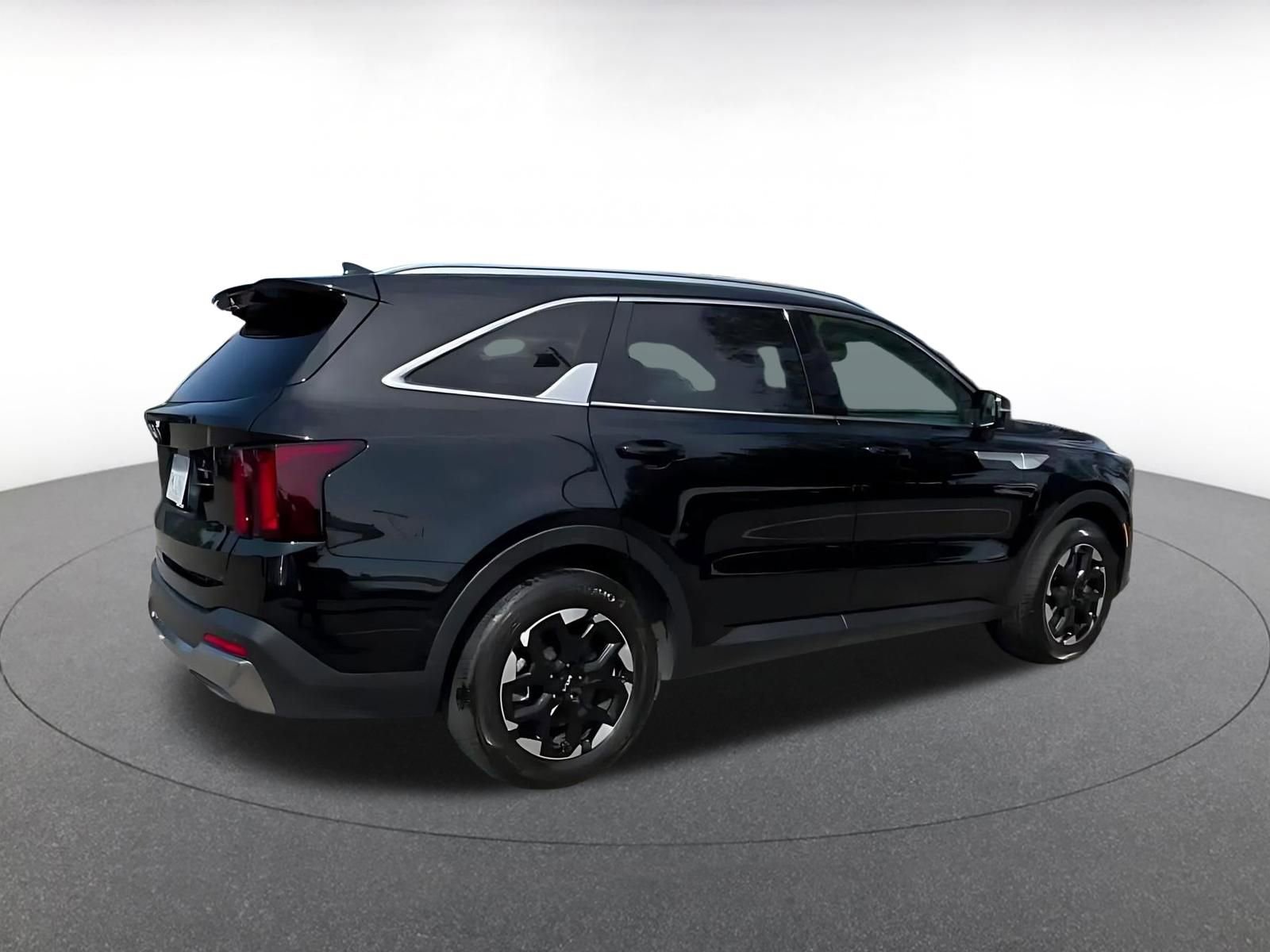 Used 2024 Kia Sorento S FWD image 15