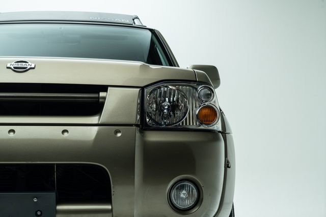 Used 2001 Nissan Frontier S/C image 7