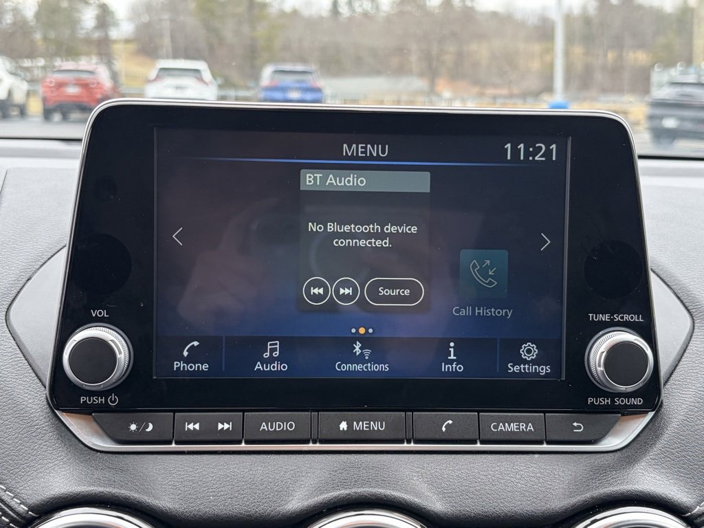 Used 2024 Nissan Sentra SV image 6