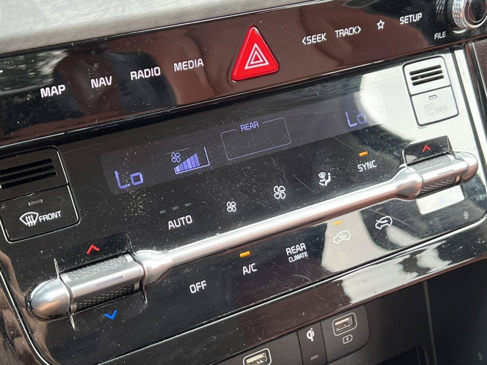 Used 2023 Kia Carnival SX FWD image 24