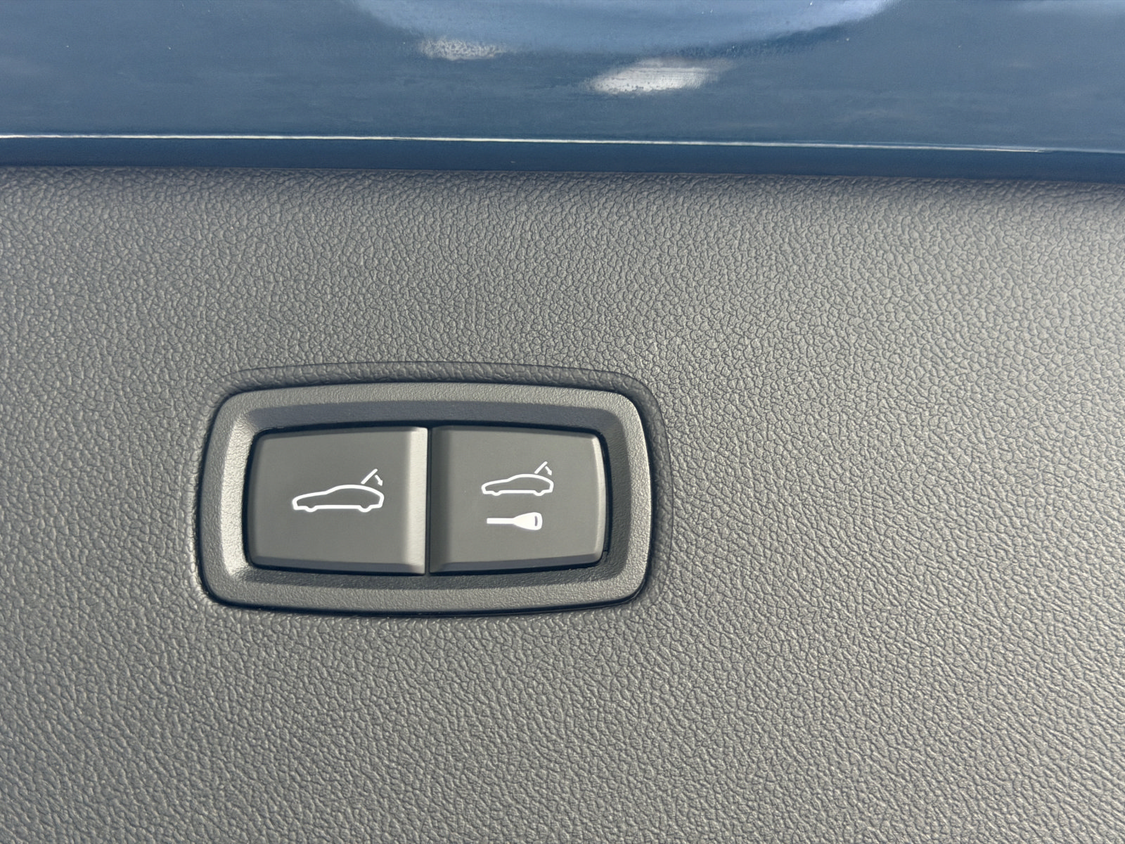 Certified 2024 Porsche Cayenne S AWD/4WD image 14