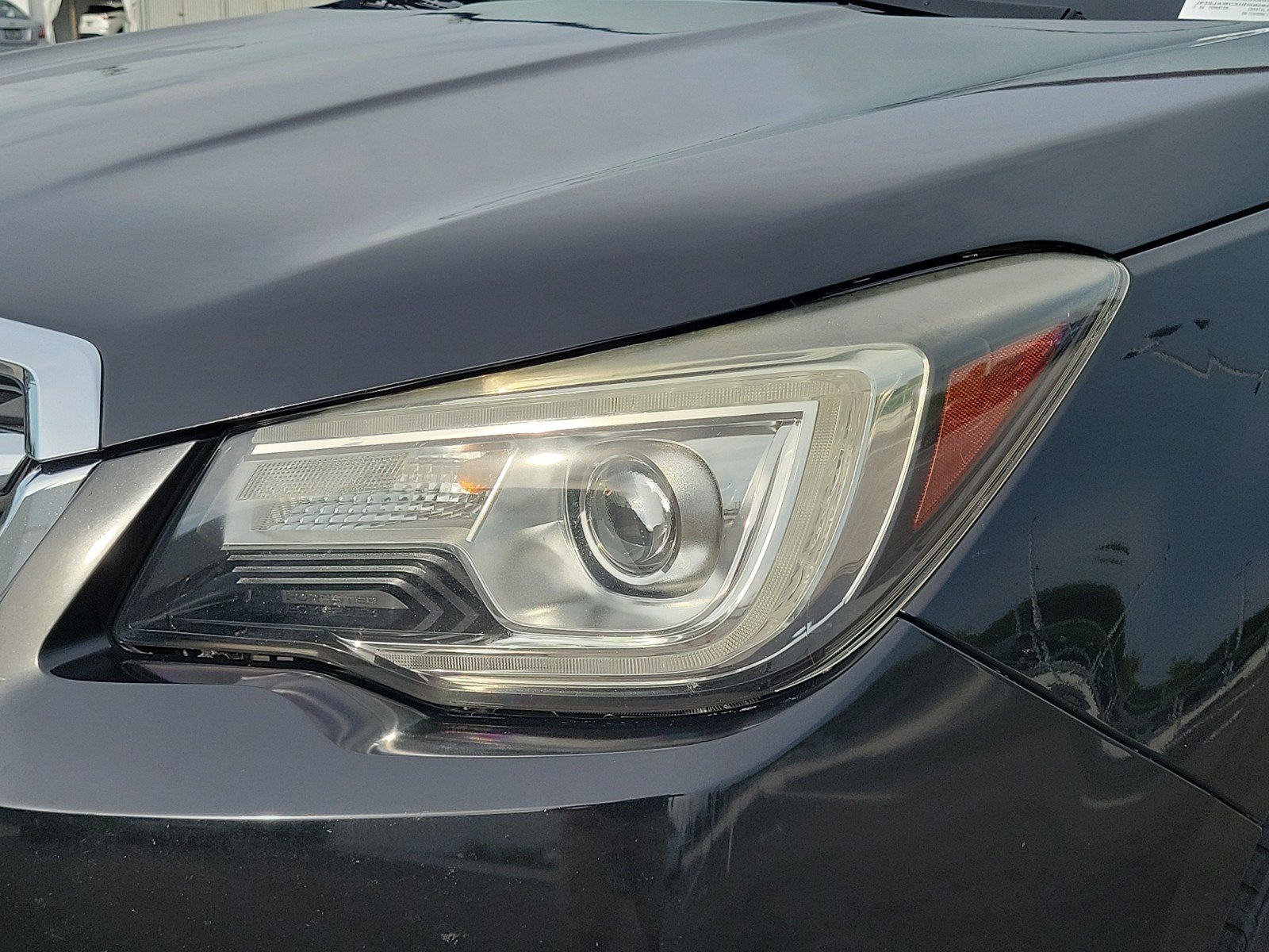 Used 2017 Subaru Forester 2.5i Touring AWD/4WD image 10