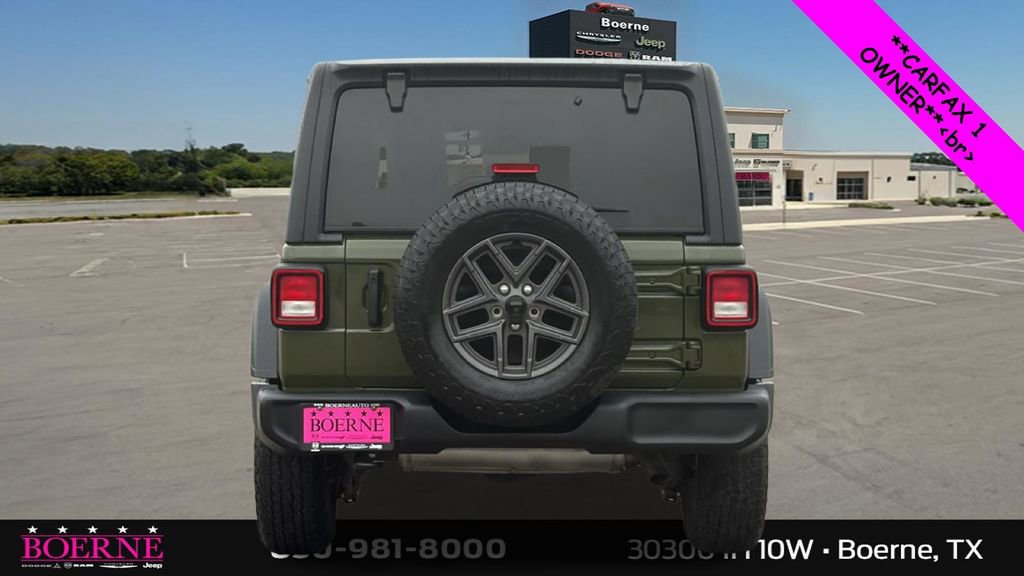 Used 2024 Jeep Wrangler Unlimited Sport AWD/4WD image 4