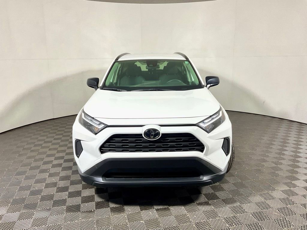 Used 2025 Toyota RAV4 LE image 6