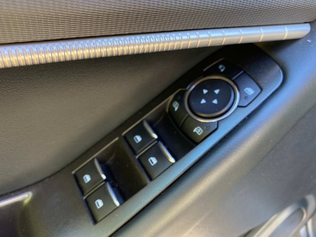 Used 2025 Ford Explorer ST-Line w/ Premium Package RWD image 14