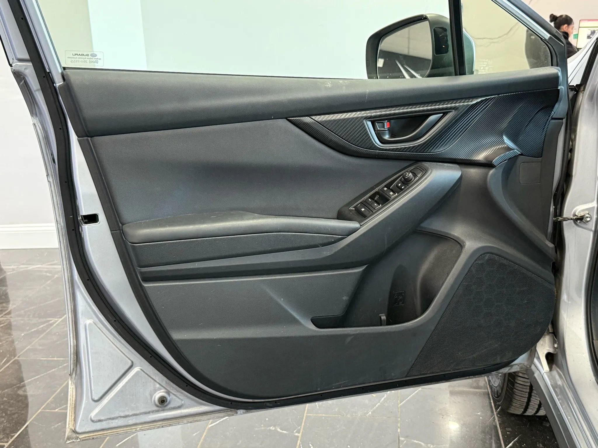 Used 2018 Subaru Crosstrek 2.0i Premium w/ Moonroof Package image 7