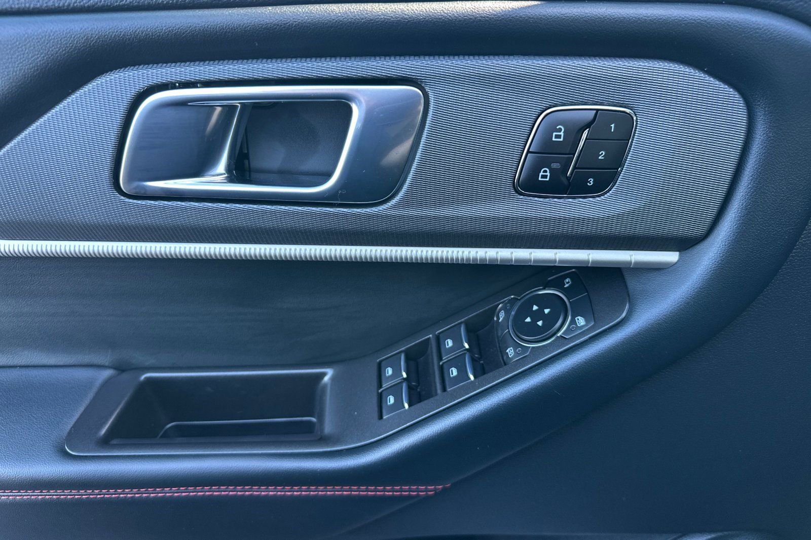 New 2026 Ford Explorer ST image 11