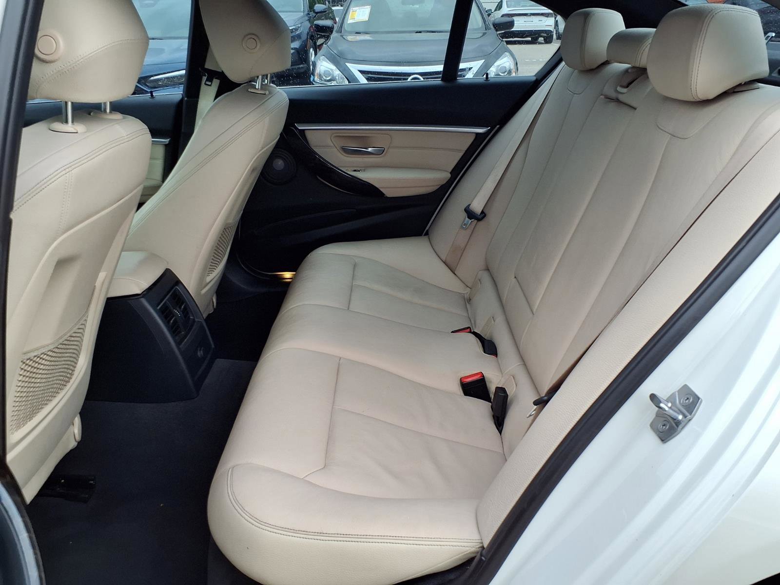 Used 2016 BMW 328d Sedan image 19