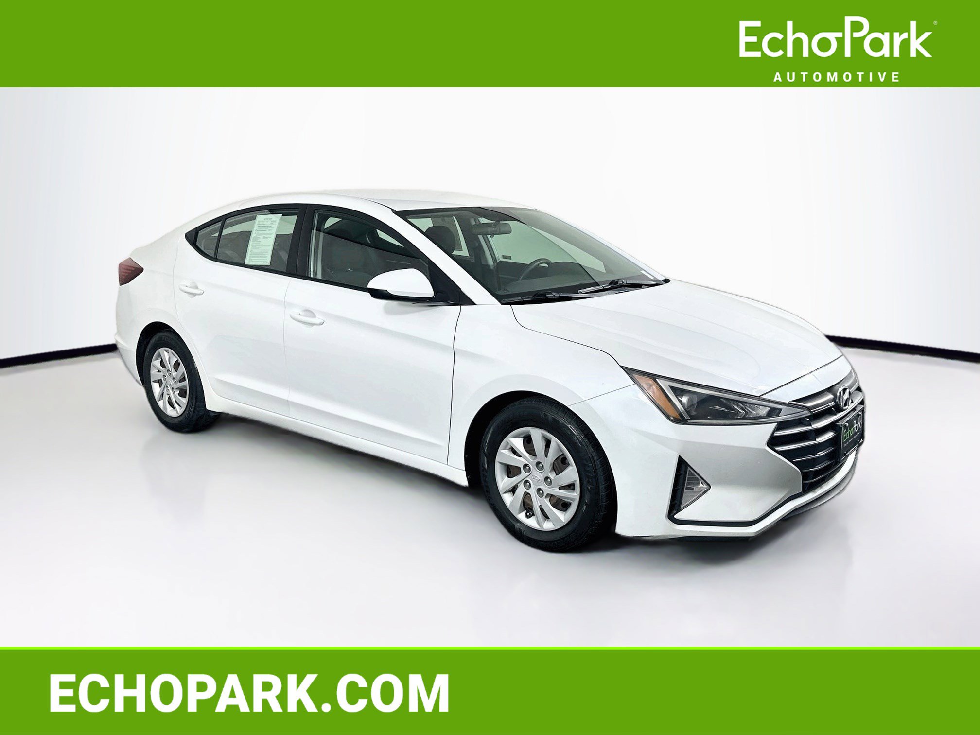 Used 2019 Hyundai Elantra SE w/ Cargo Package FWD image 1