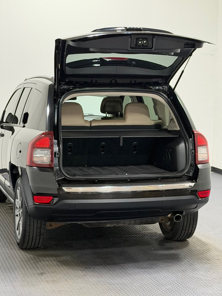 Used 2015 Jeep Compass Limited FWD image 12