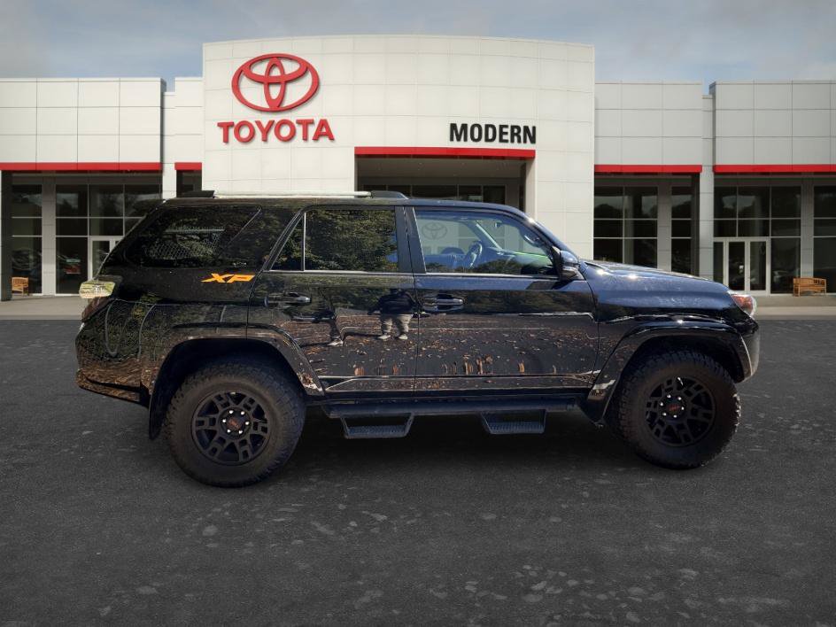 Used 2024 Toyota 4Runner SR5 Premium w/ Moonroof Package AWD/4WD image 4