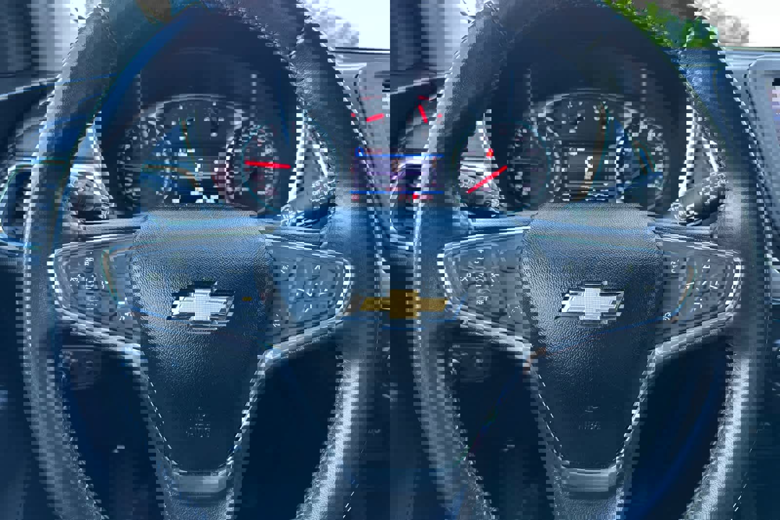 Used 2020 Chevrolet Equinox LT image 25