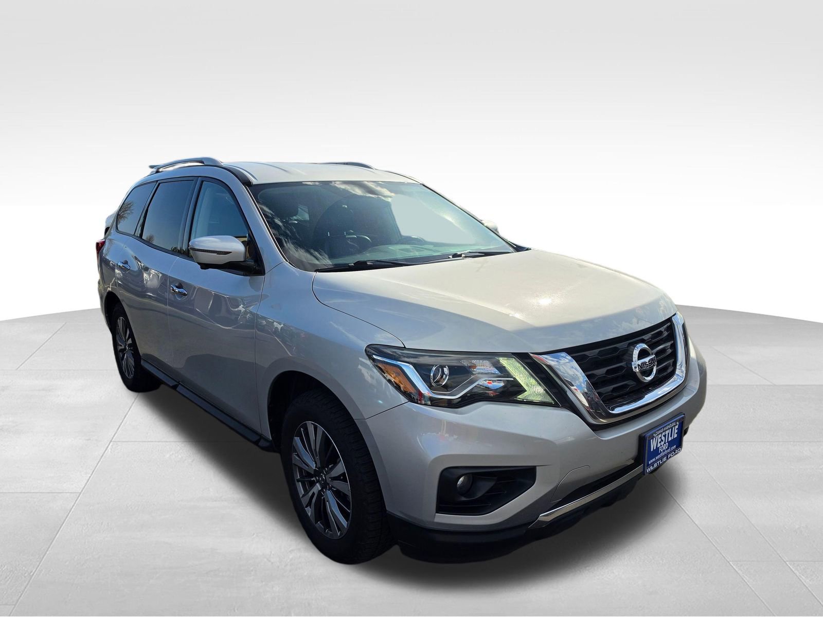 Used 2020 Nissan Pathfinder SL AWD/4WD image 7