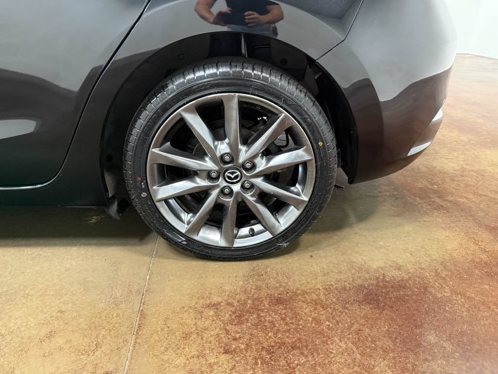 Used 2018 MAZDA MAZDA3 Touring FWD image 88