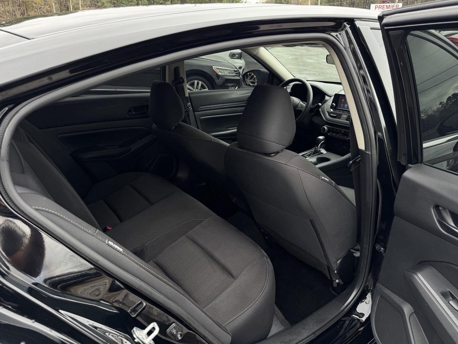 Used 2024 Nissan Altima 2.5 S image 13