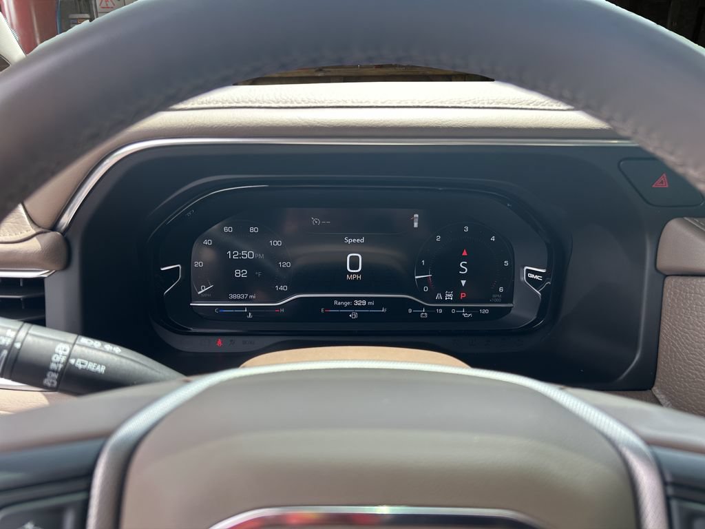 Certified 2023 GMC Yukon Denali AWD/4WD image 22