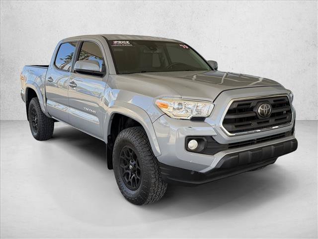 Used 2019 Toyota Tacoma SR5 RWD image 5